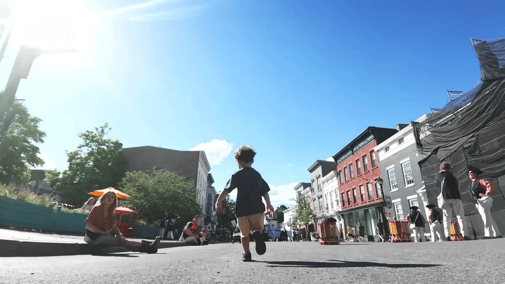 Meet Beni: The Camera Robot That Captures What You'd Otherwise Miss