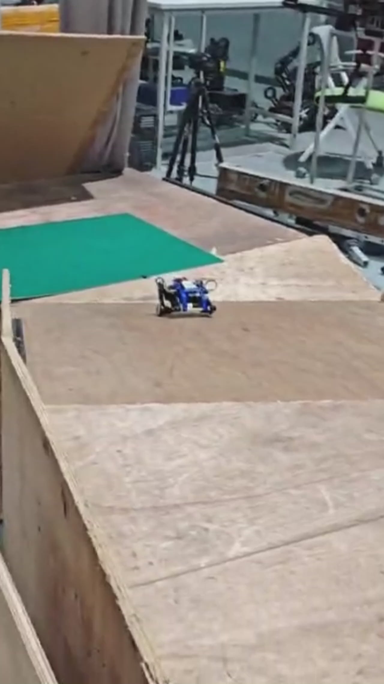 Mondo Robotics